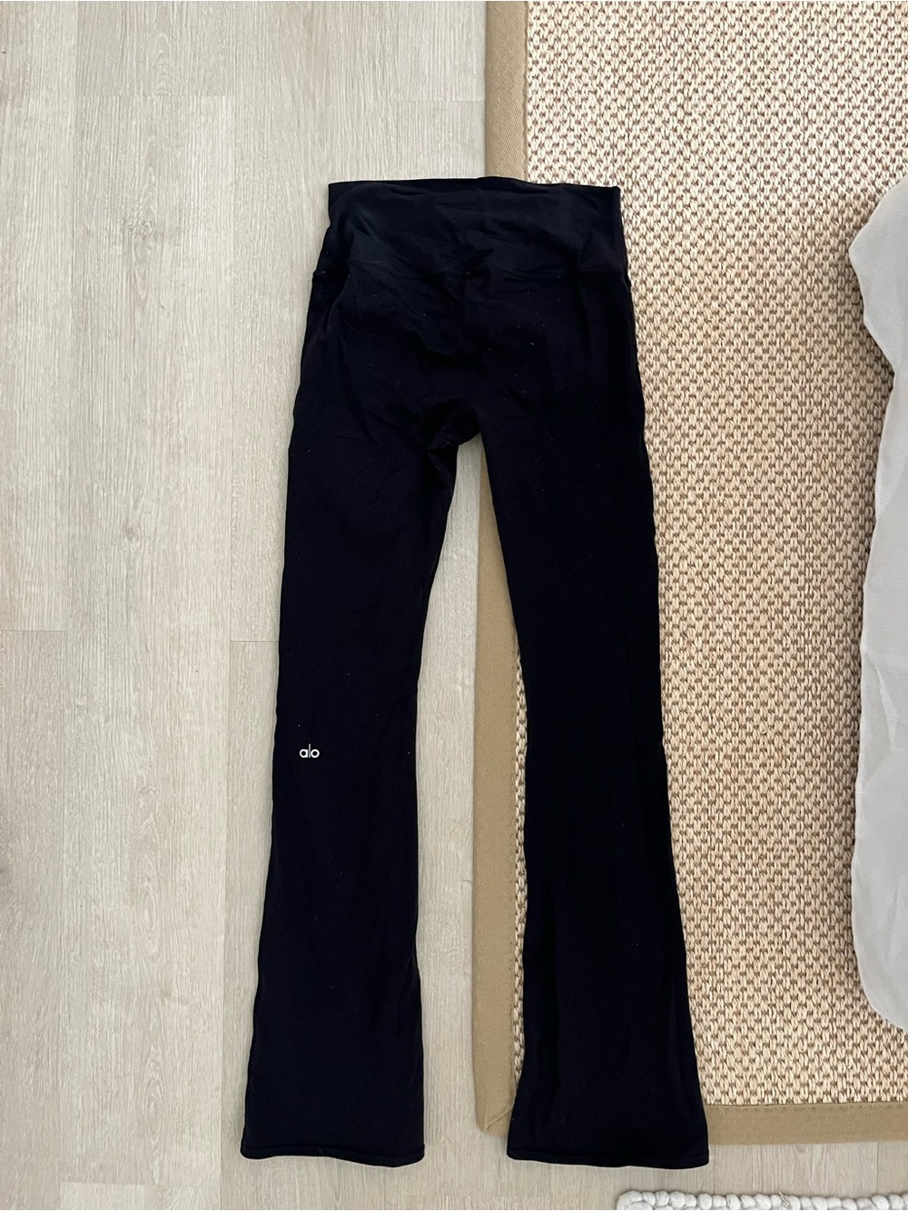 Alo Black Bootcut Yoga Pants